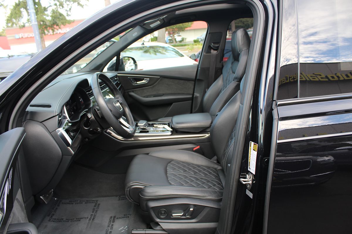2020 Audi SQ7 Prestige photo 22