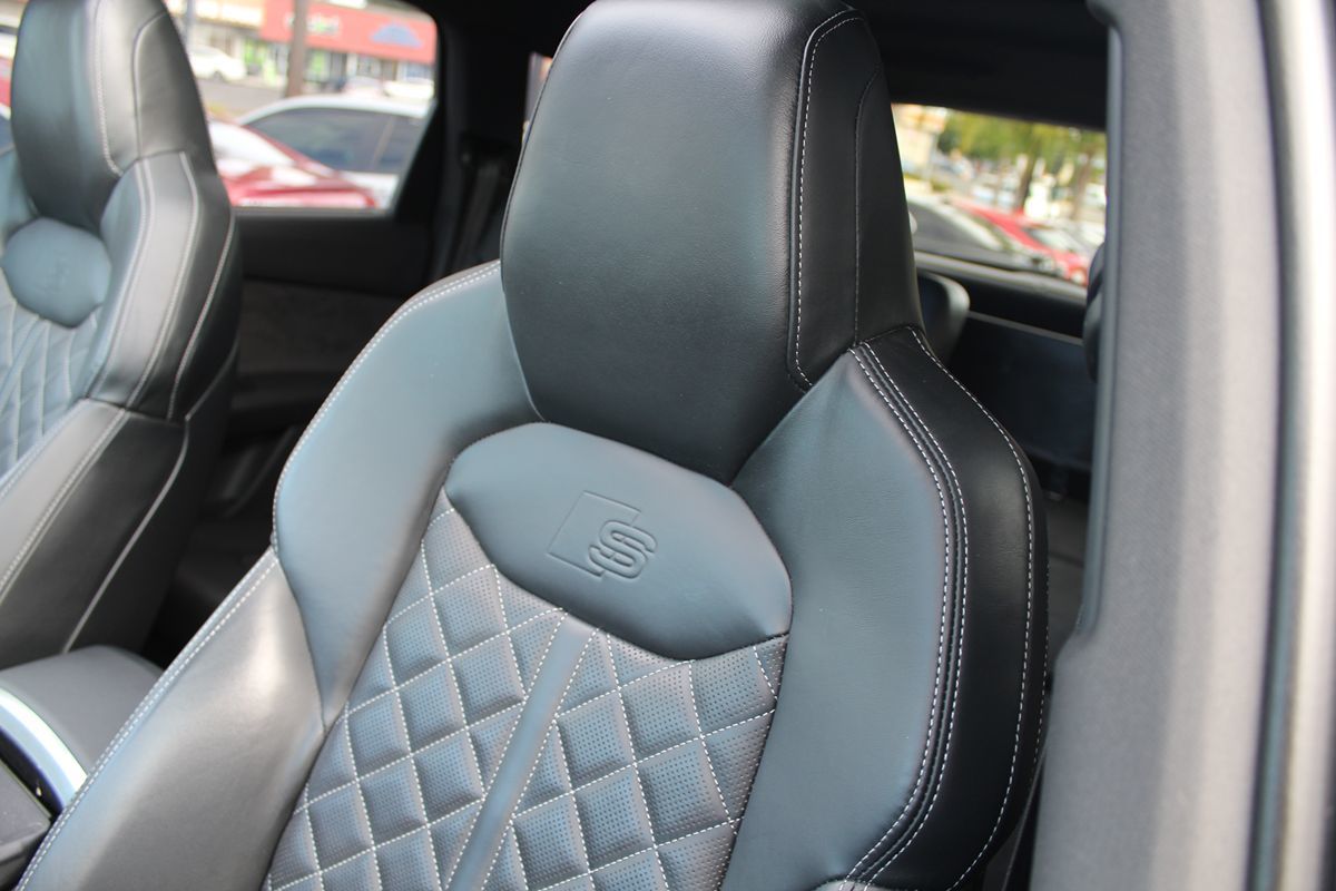 2020 Audi SQ7 Prestige photo 23