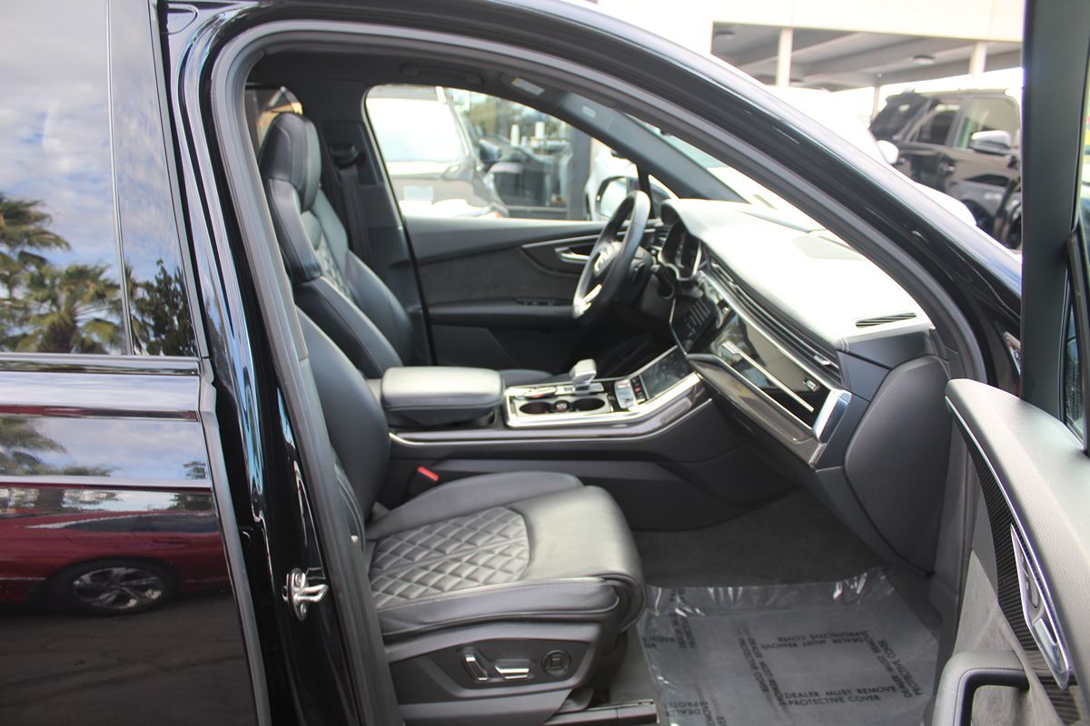 2020 Audi SQ7 Prestige photo 26
