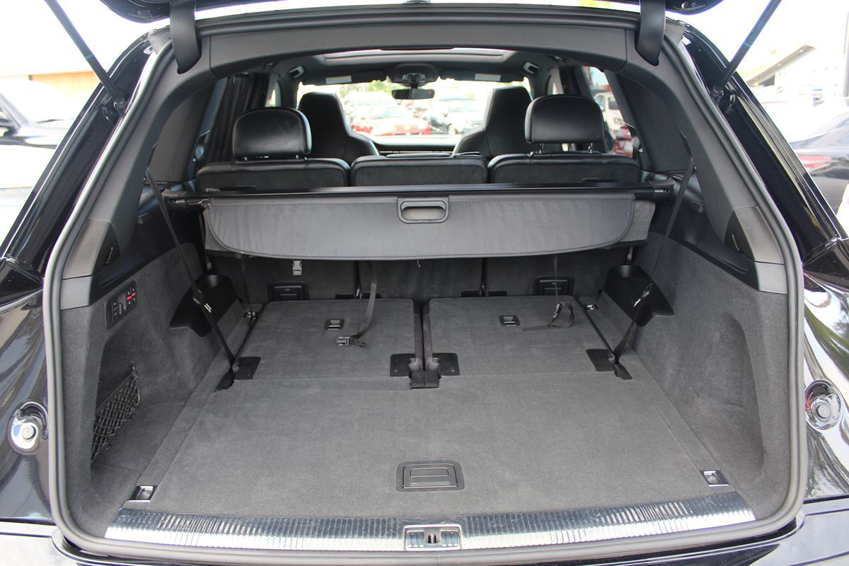 2020 Audi SQ7 Prestige photo 36
