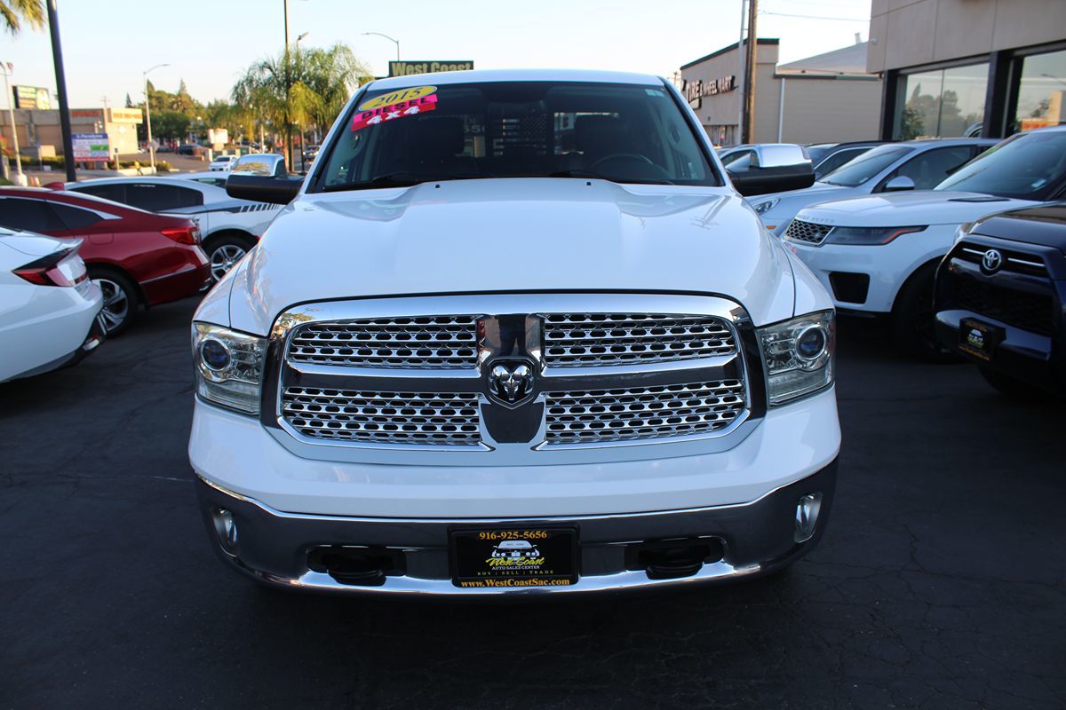 2015 Ram 1500 Laramie photo 3