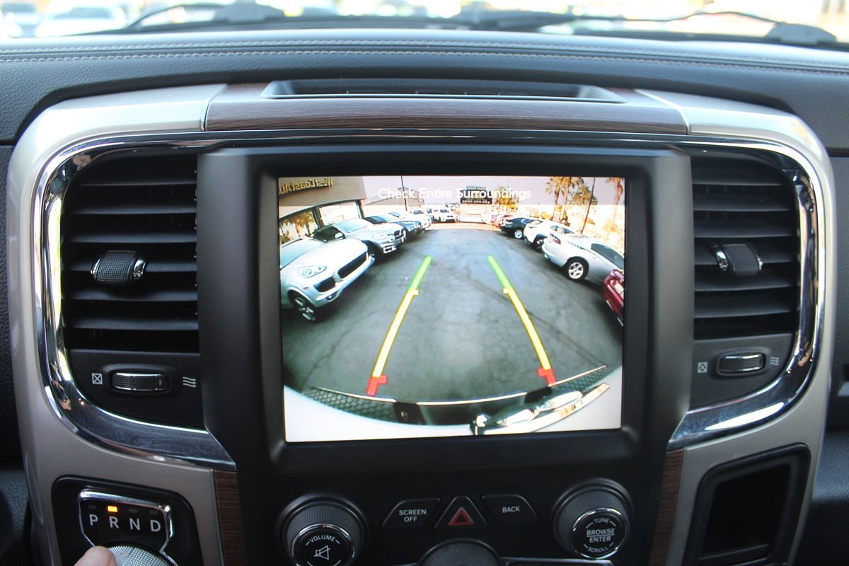 2015 Ram 1500 Laramie photo 34