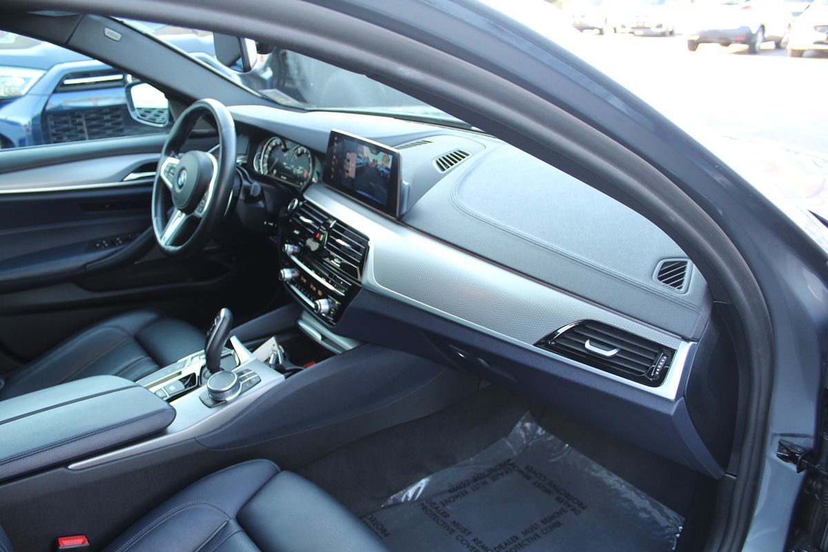2019 Bmw M550i xDrive Sedan photo 23