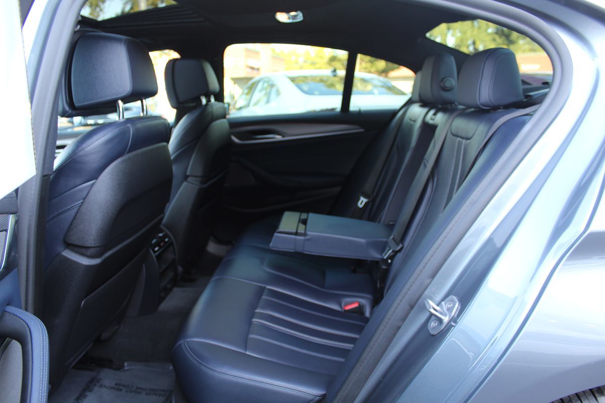 2019 Bmw M550i xDrive Sedan photo 26