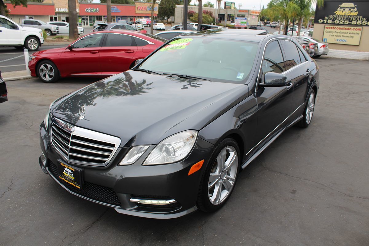 2013 Mercedes Benz E 350 Sport Sedan photo 4