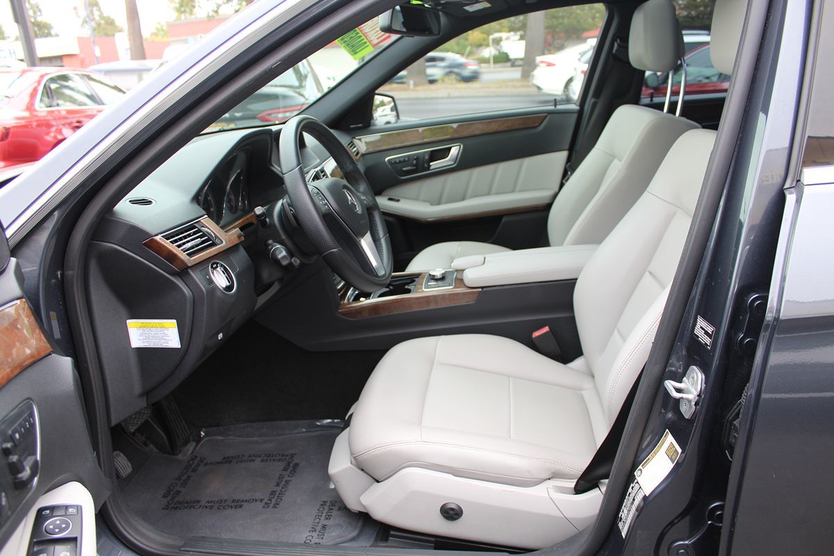2013 Mercedes Benz E 350 Sport Sedan photo 19