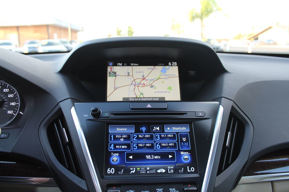 2017 Acura MDX Technology photo 24