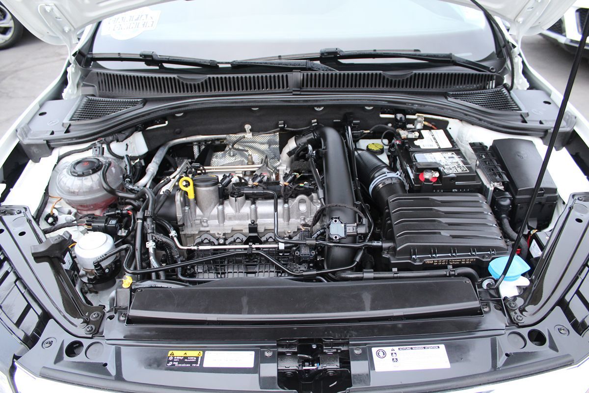 2019 Volkswagen Jetta SE photo 28