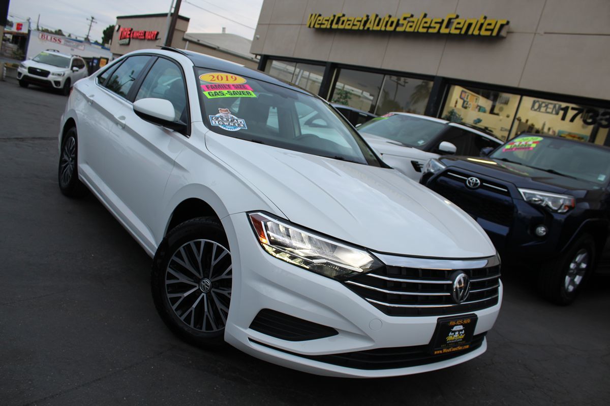 2019 Volkswagen Jetta SE photo 30