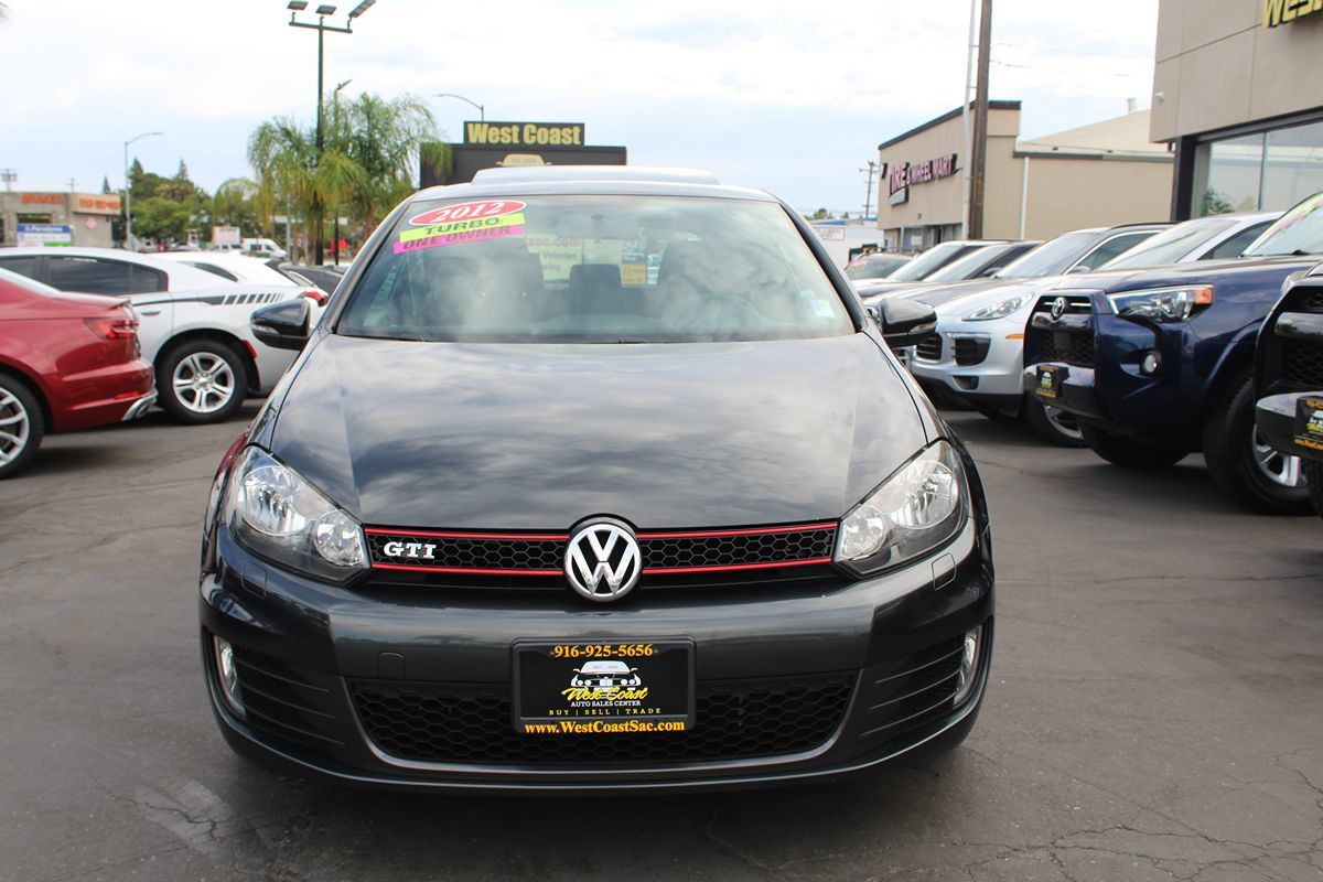 2012 Volkswagen Golf GTI Autobahn photo 2