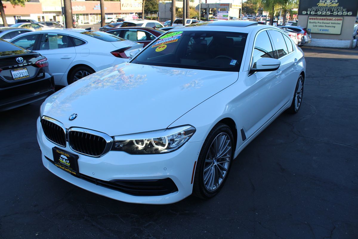 2019 BMW 5 Series 530i - Photo 4