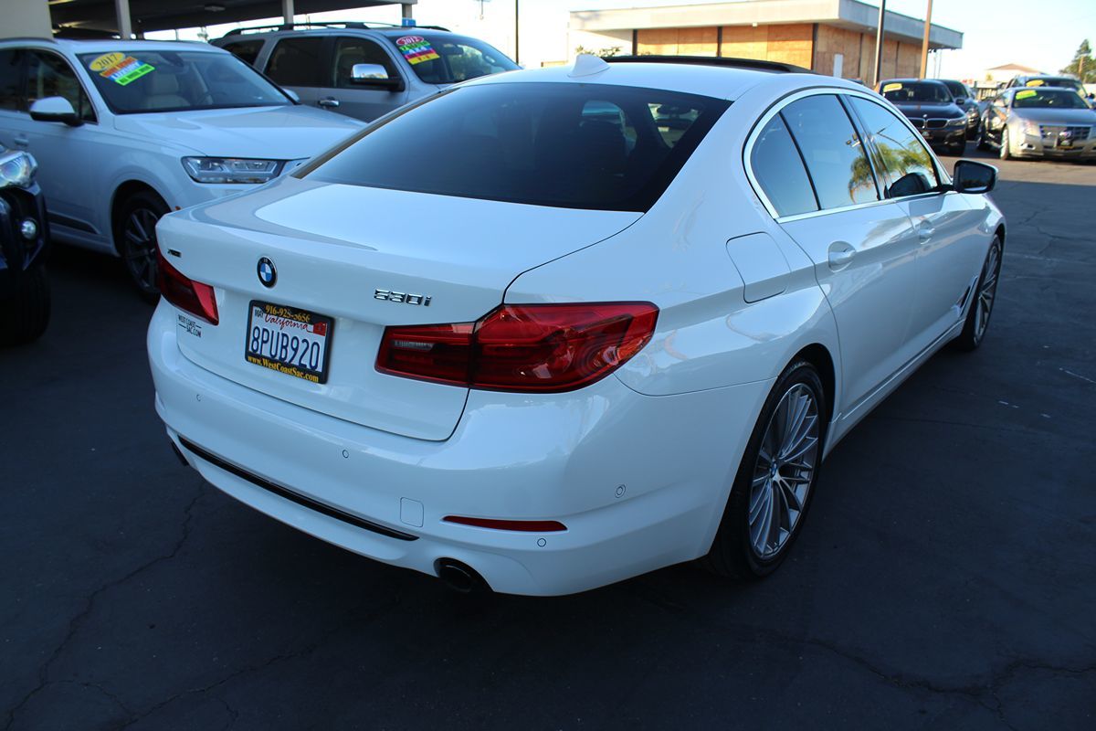 2019 BMW 5 Series 530i - Photo 7