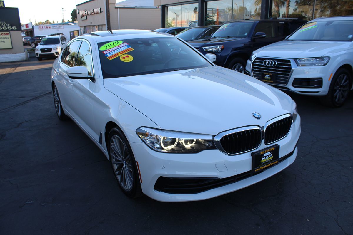 2019 BMW 5 Series 530i - Photo 8