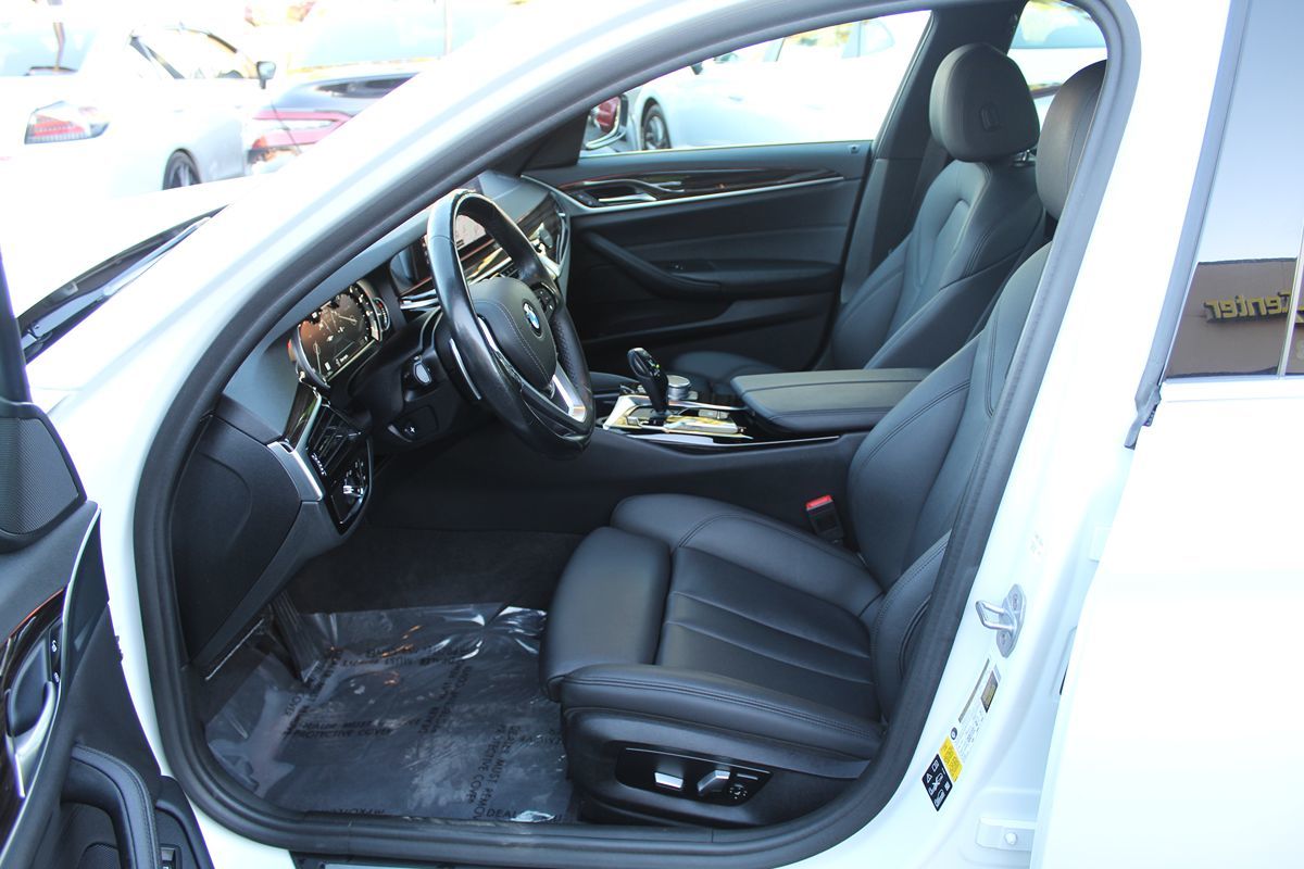 2019 BMW 5 Series 530i - Photo 20