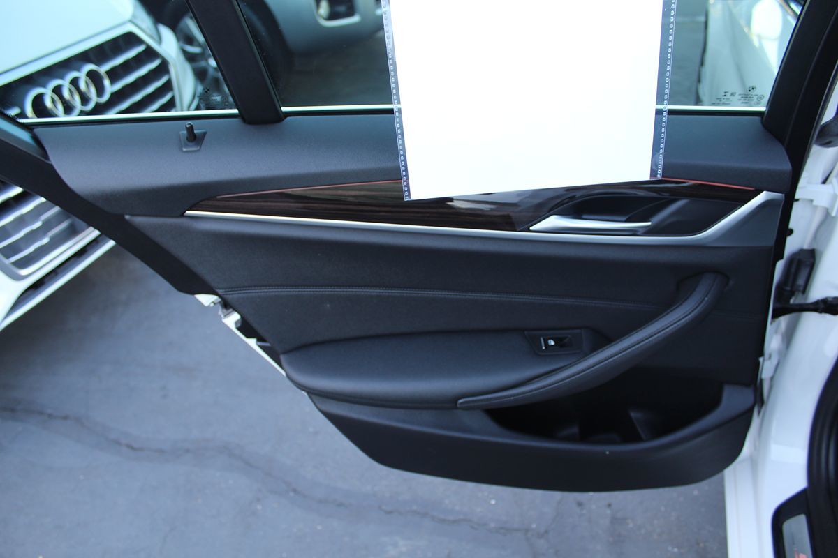 2019 BMW 5 Series 530i - Photo 25