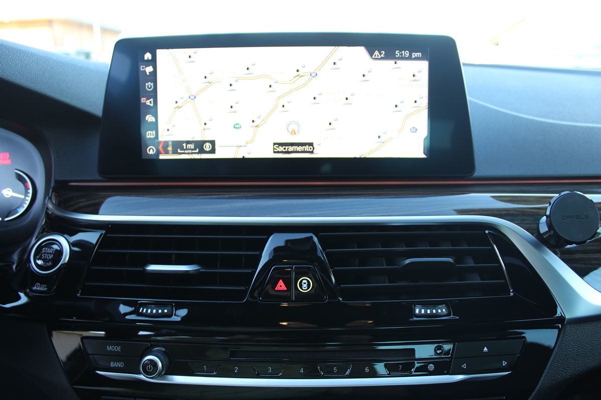 2019 BMW 5 Series 530i - Photo 29