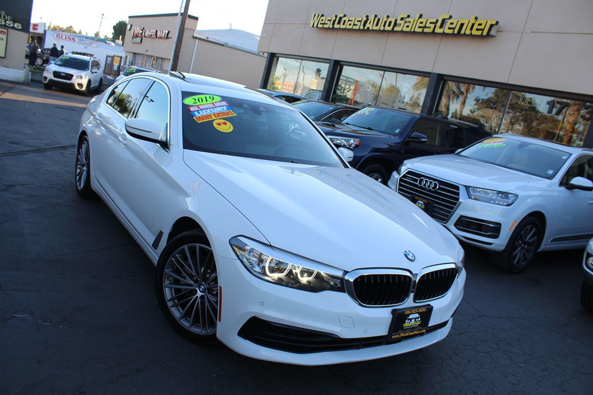 2019 BMW 5 Series 530i - Photo 38