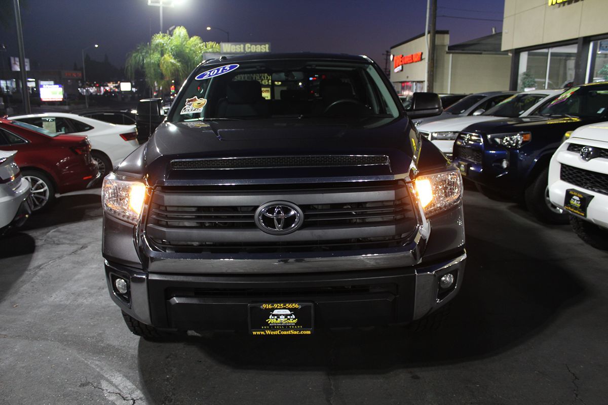 2015 Toyota Tundra SR5 Grade photo 3