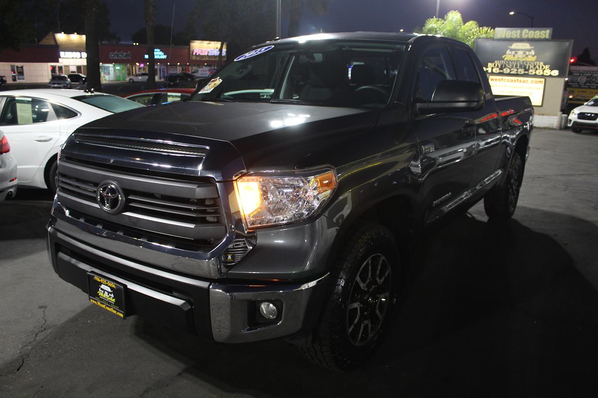 2015 Toyota Tundra SR5 Grade photo 4