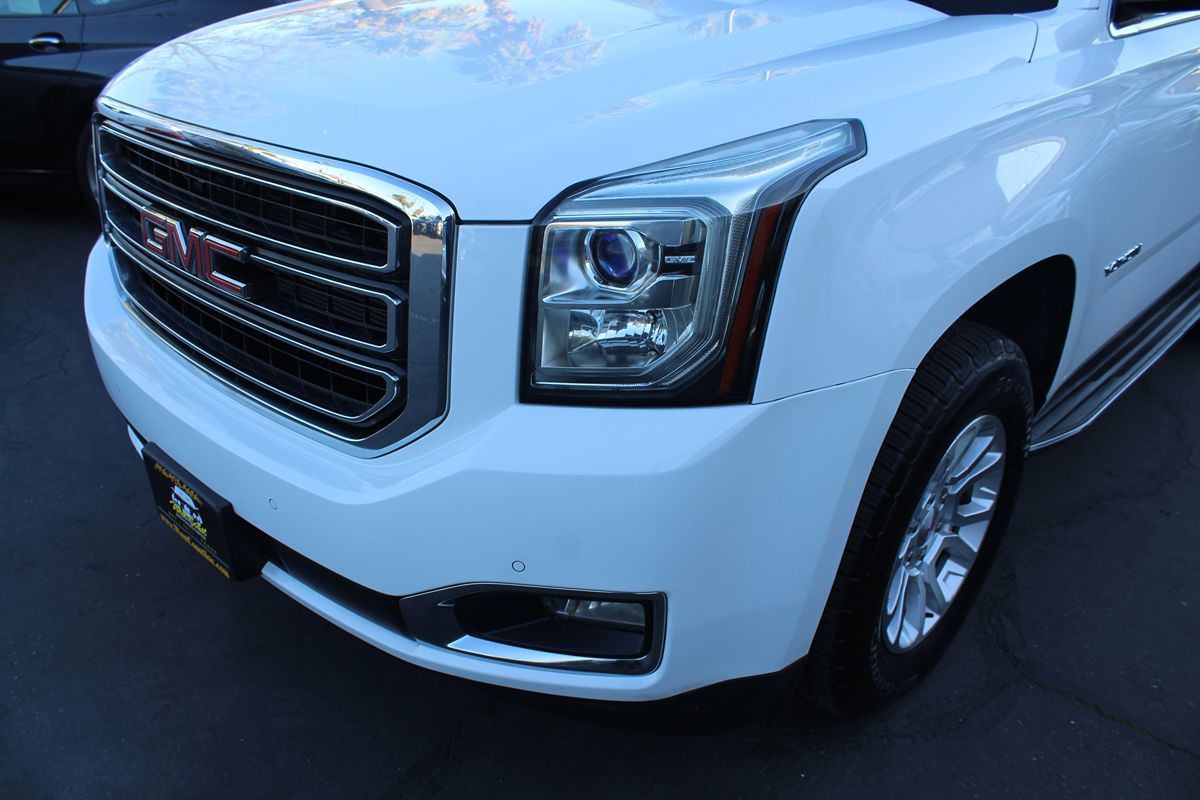 2016 GMC Yukon SLE - Photo 10