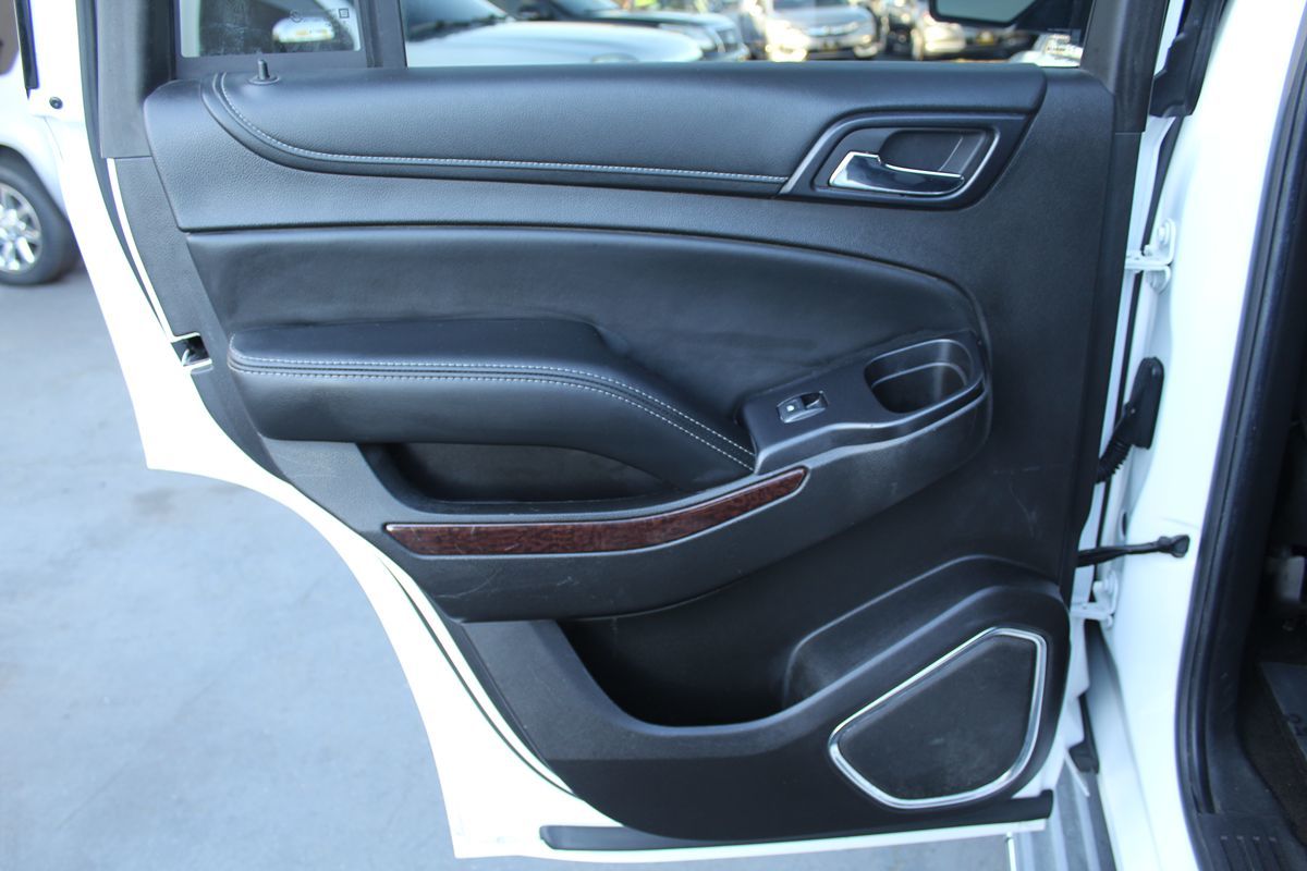 2016 GMC Yukon SLE - Photo 22
