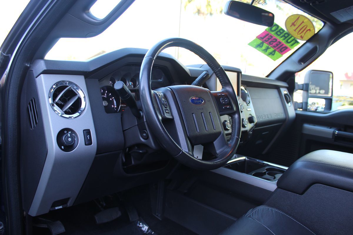 2014 Ford F-350 Super Duty Lariat - Photo 20