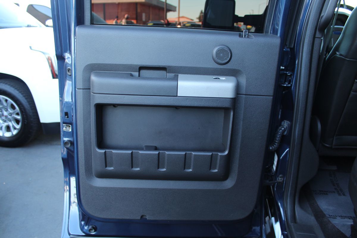 2014 Ford F-350 Super Duty Lariat - Photo 25