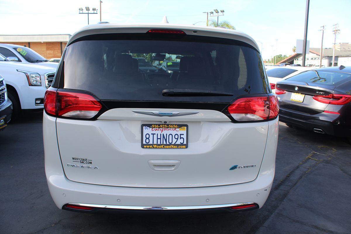 2020 Chrysler Pacifica Hybrid Limited - Photo 6