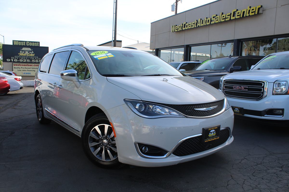2020 Chrysler Pacifica Hybrid Limited - Photo 48