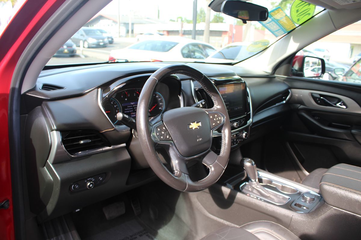 2020 Chevrolet Traverse 3LT - Photo 14
