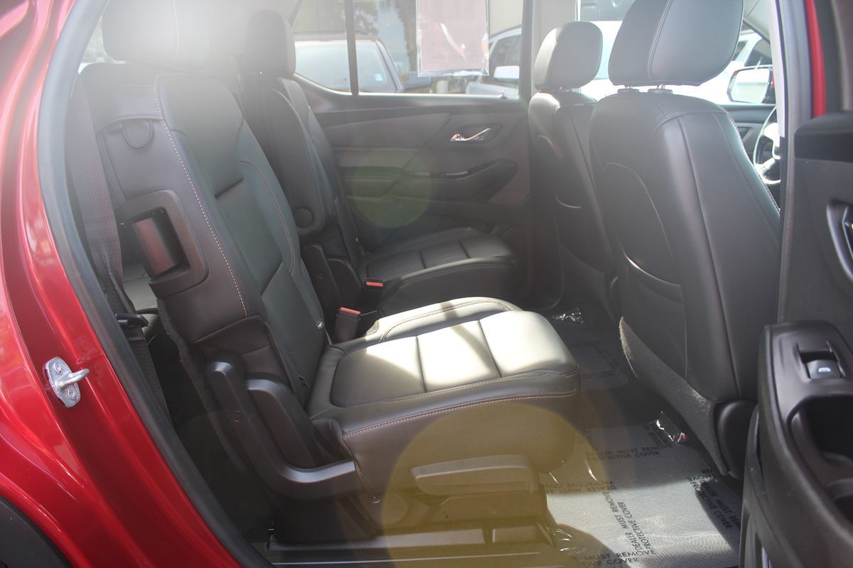 2020 Chevrolet Traverse 3LT - Photo 24