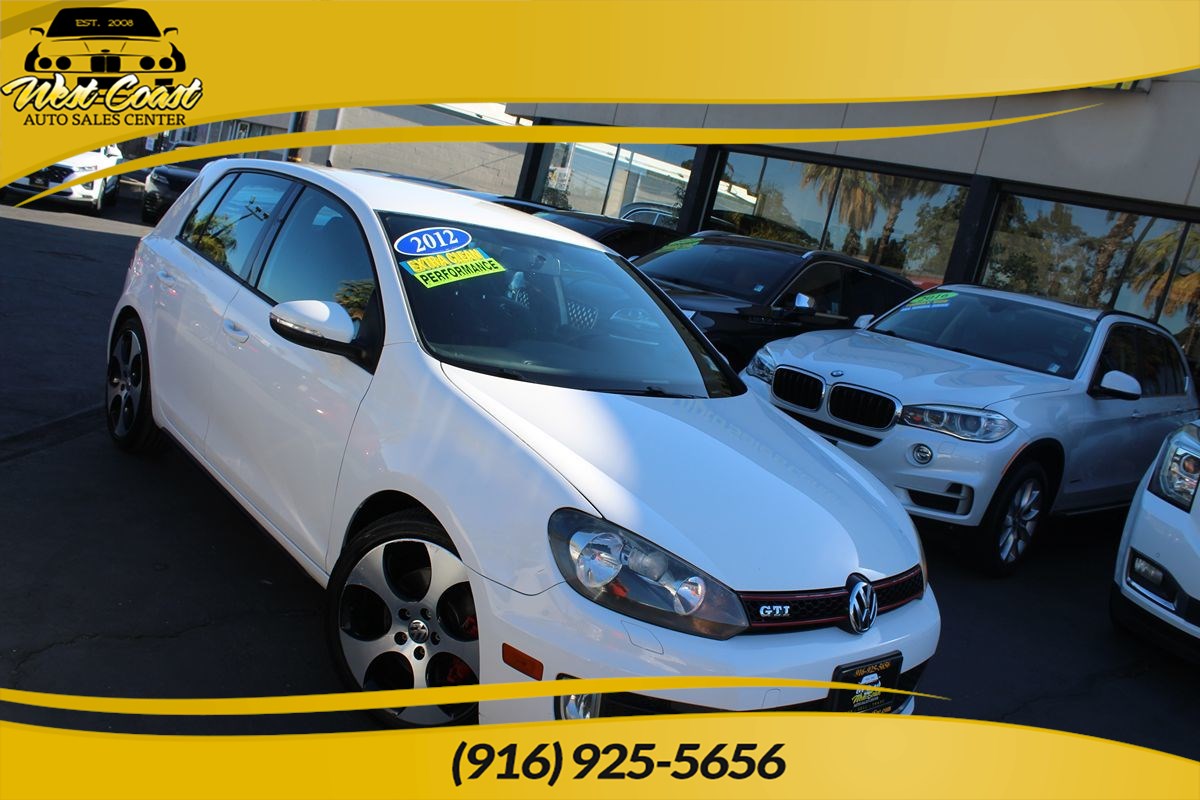 2012 Volkswagen Golf GTI 4-door Sunroof & Nav DSG PZEV's photo