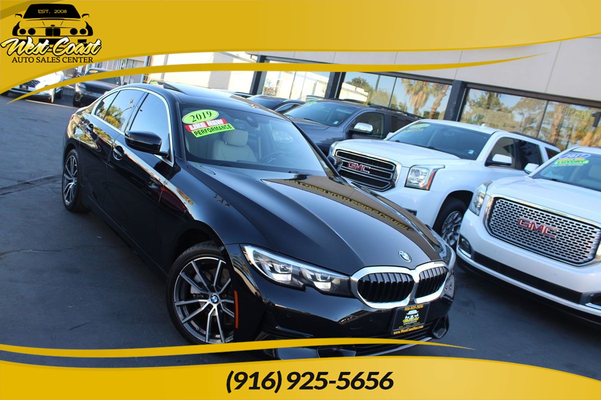 2019 BMW 3 Series 330i Sedan's photo