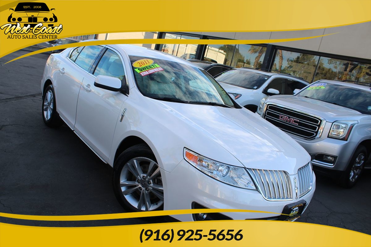 2011 Lincoln MKS FWD's photo
