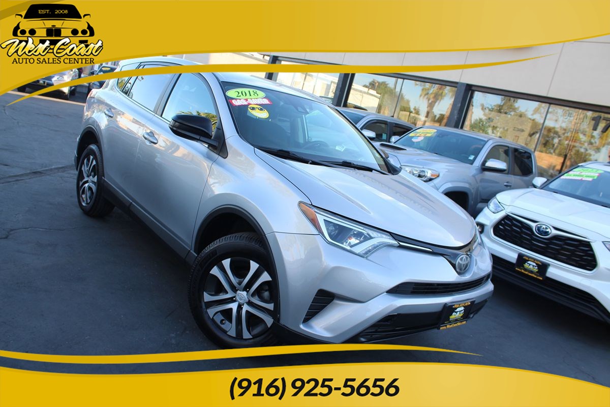 2018 Toyota RAV4 LE