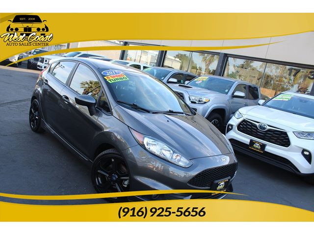 Gray (Magnetic) 2017 Ford Fiesta Hatchback Front-Wheel Drive Manual