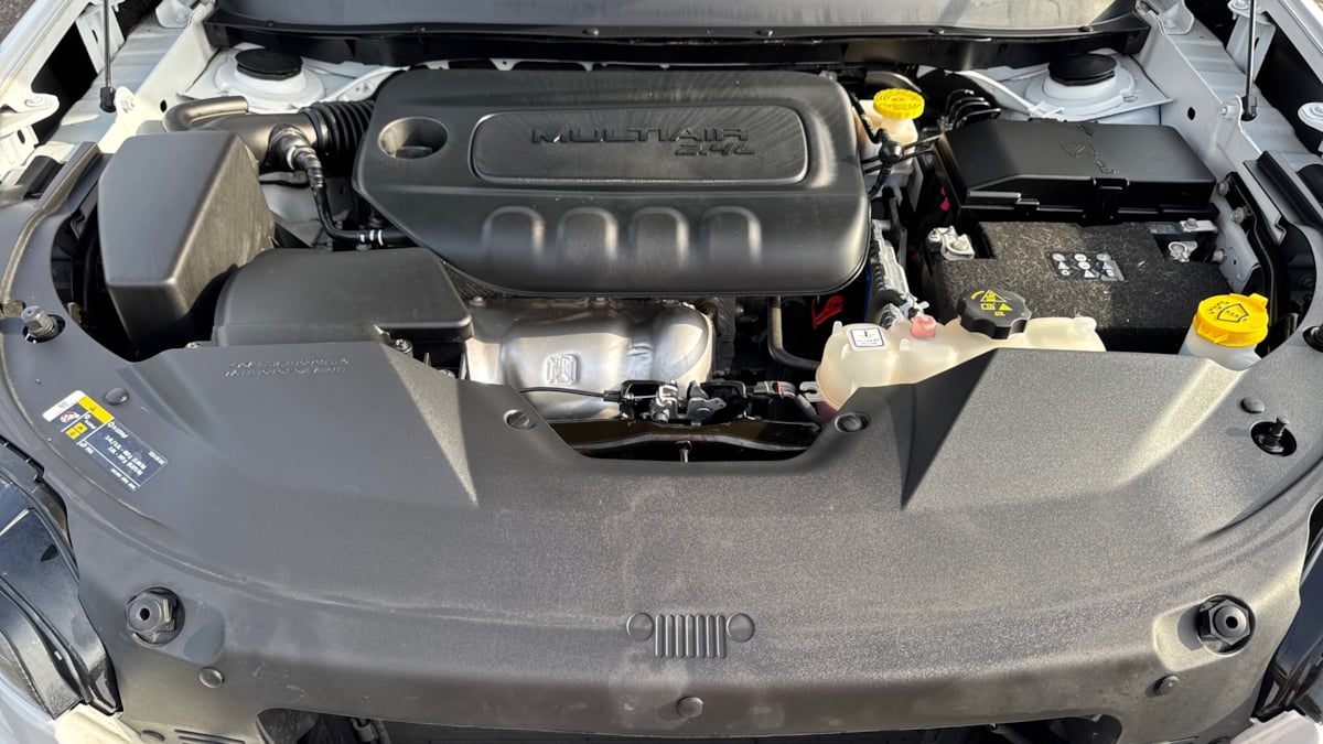 2023 Jeep Cherokee Altitude Lux photo 19