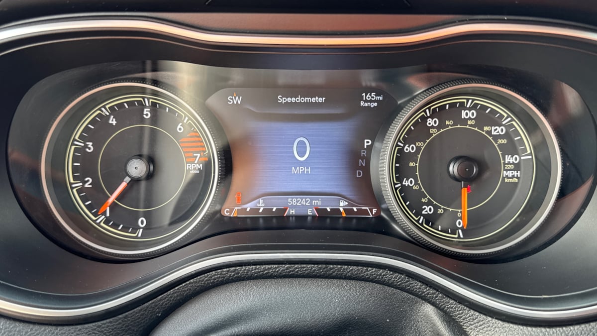 2023 Jeep Cherokee Altitude Lux photo 14