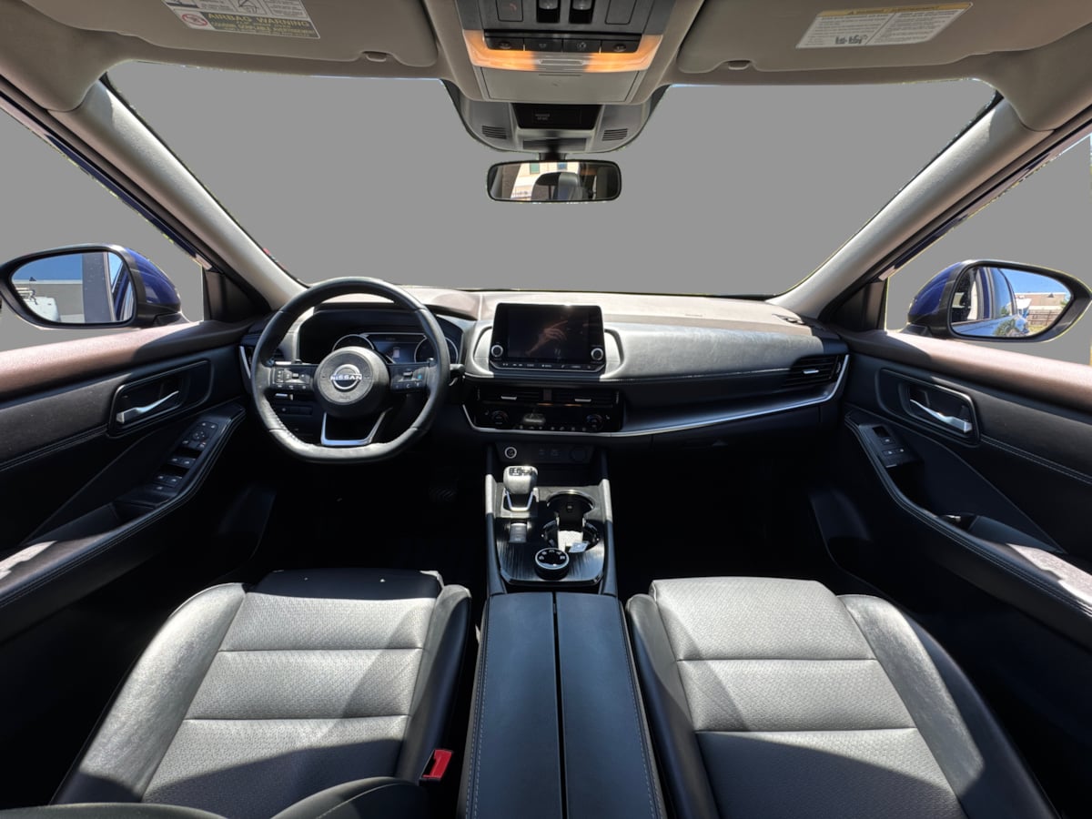 2022 Nissan Rogue SV photo 20