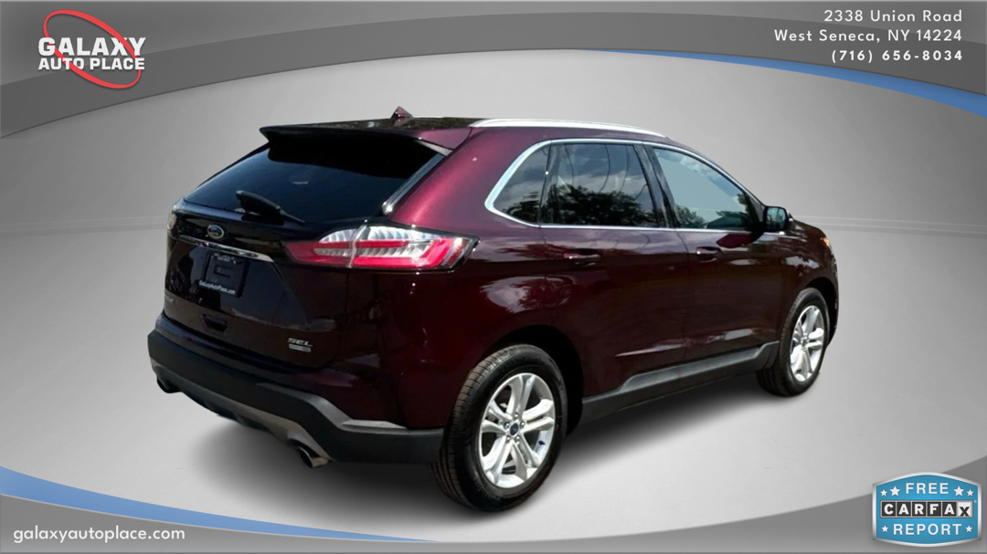 2019 Ford Edge SEL photo 5