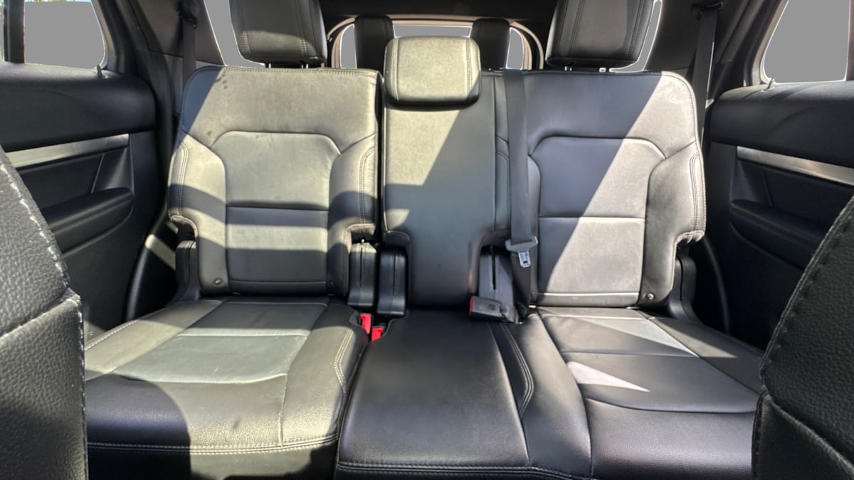 2018 Ford Explorer XLT photo 13