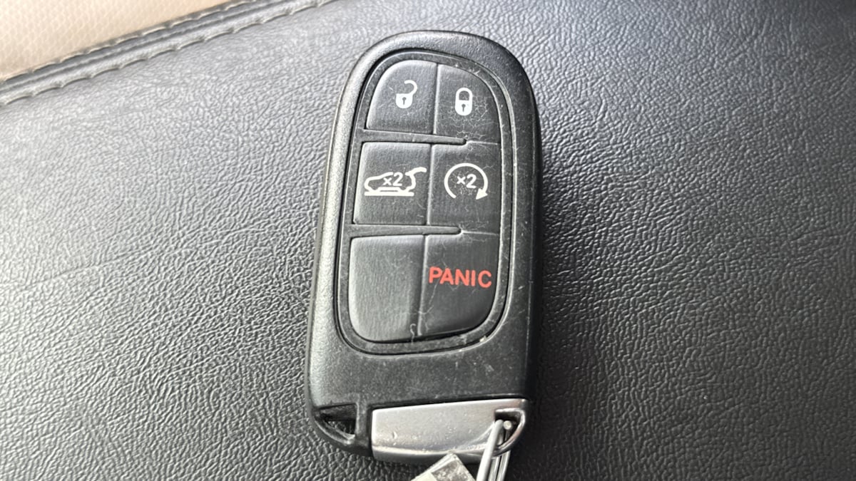 2019 Jeep Cherokee Limited photo 28