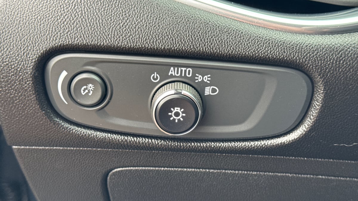 2020 Chevrolet Malibu 1LT photo 15