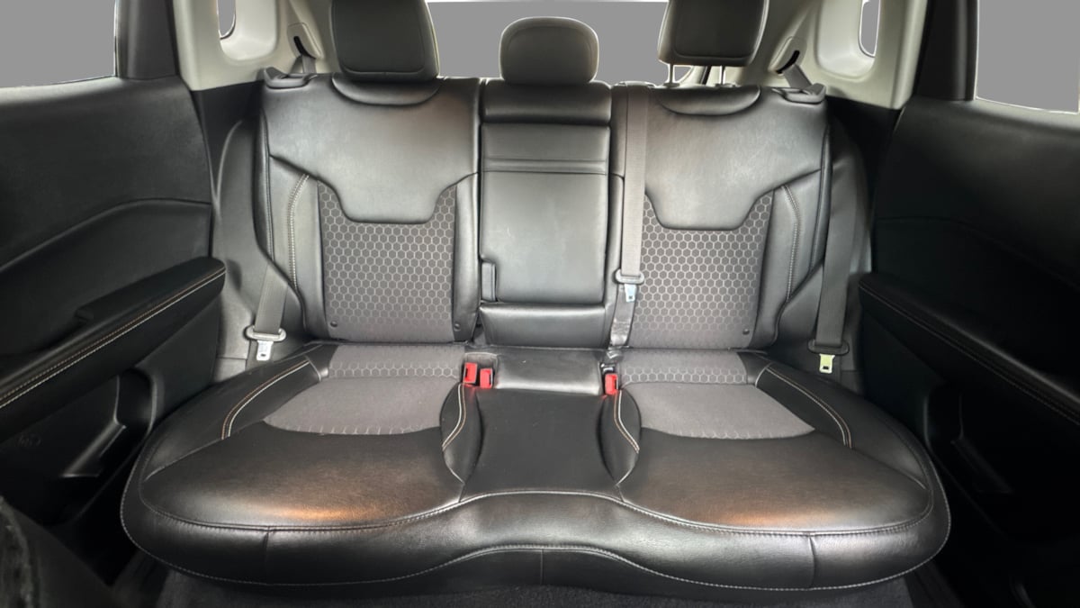 2020 Jeep Compass Latitude photo 13