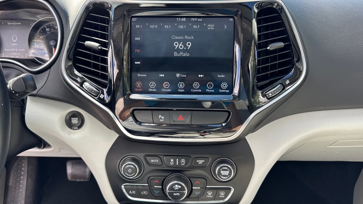 2019 Jeep Cherokee Limited photo 11