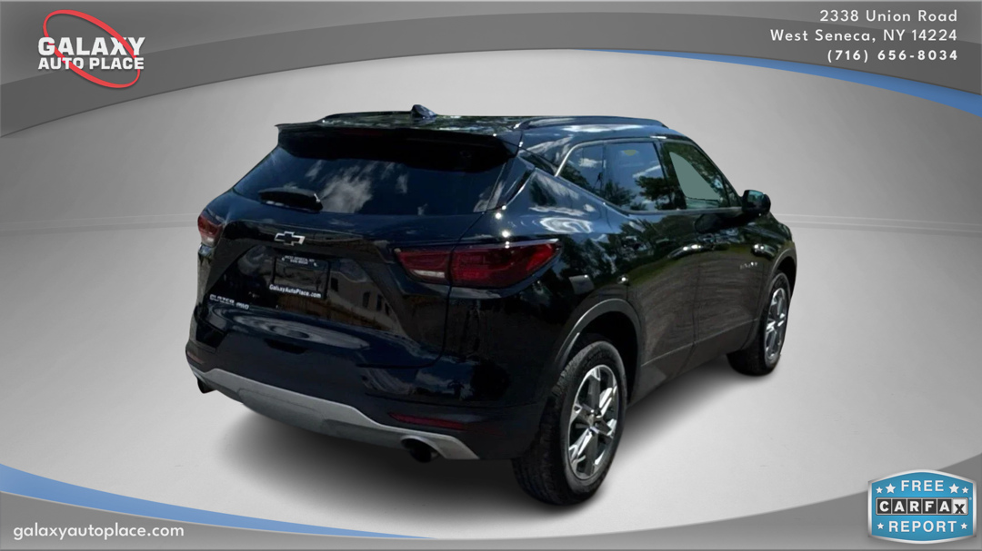 2023 Chevrolet Blazer 2LT photo 4