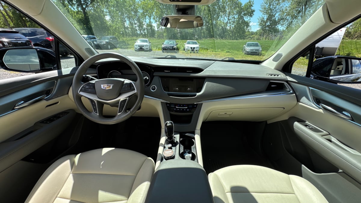 2021 Cadillac XT5 Premium Luxury photo 22