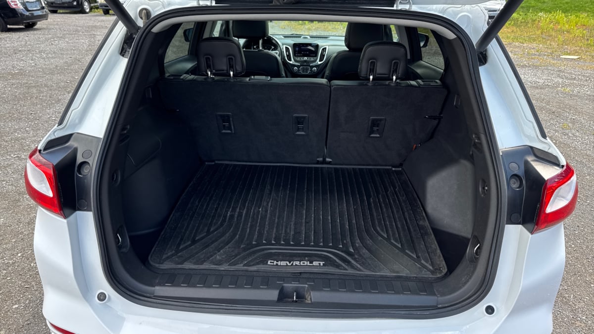 2020 Chevrolet Equinox Premier photo 11