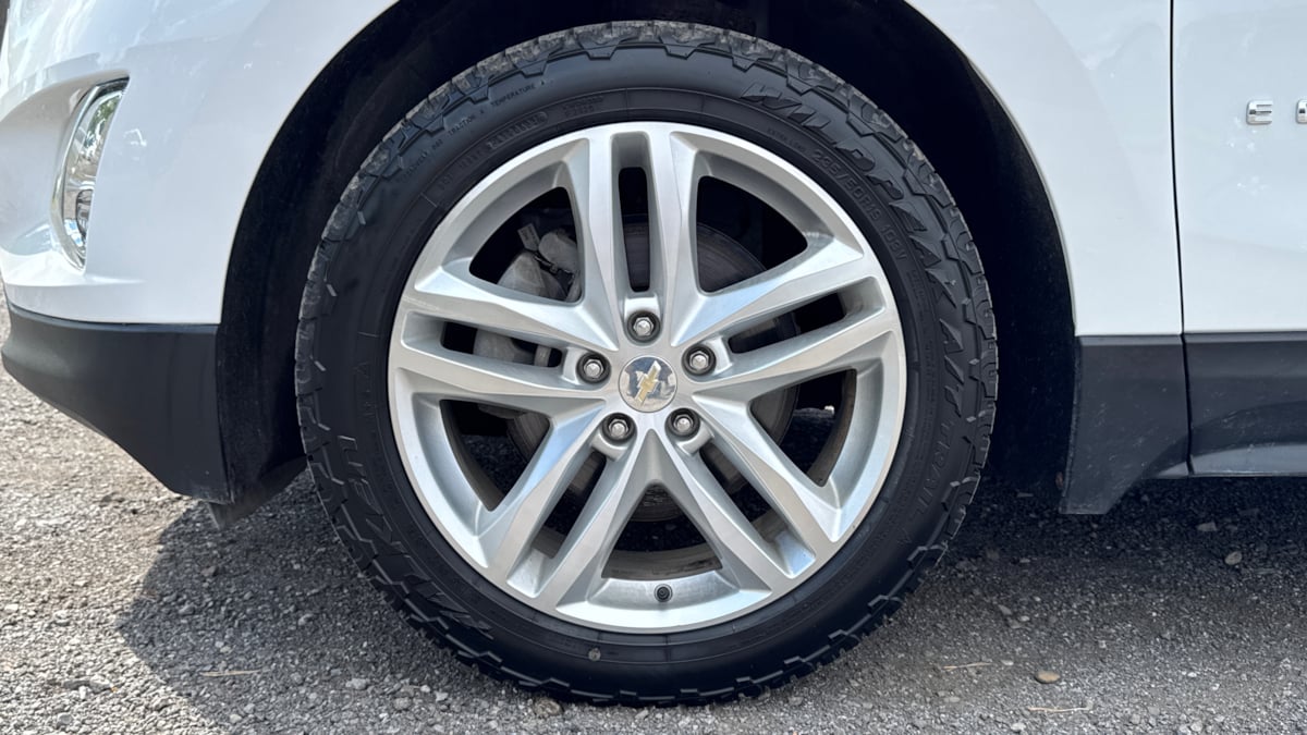 2020 Chevrolet Equinox Premier photo 22
