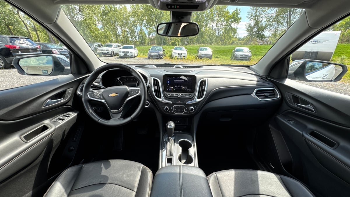 2020 Chevrolet Equinox Premier photo 24